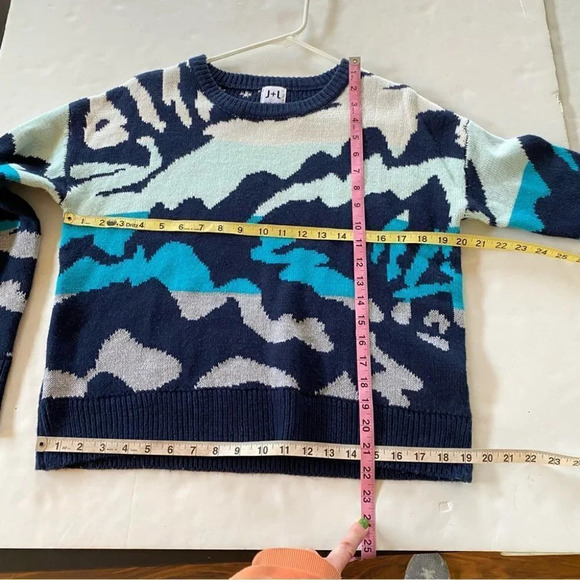 John & Jenn Sweater Deep Ocean Abstract Pullover Jumper Womens Size XS Crewneck - Picture 5 of 7